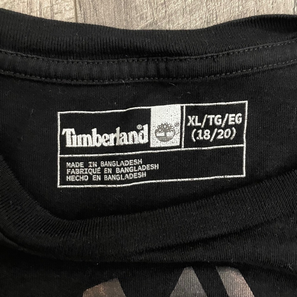 Timberland Boys XL 18/20 Black Graphic T-Shirt Metallic Bronze Tree Logo Tee - Picture 4 of 5